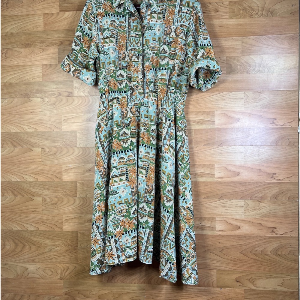 La Chemise (Vintage-80's) Dress w/Shoulder Pads with Aztec/Pottery Earth